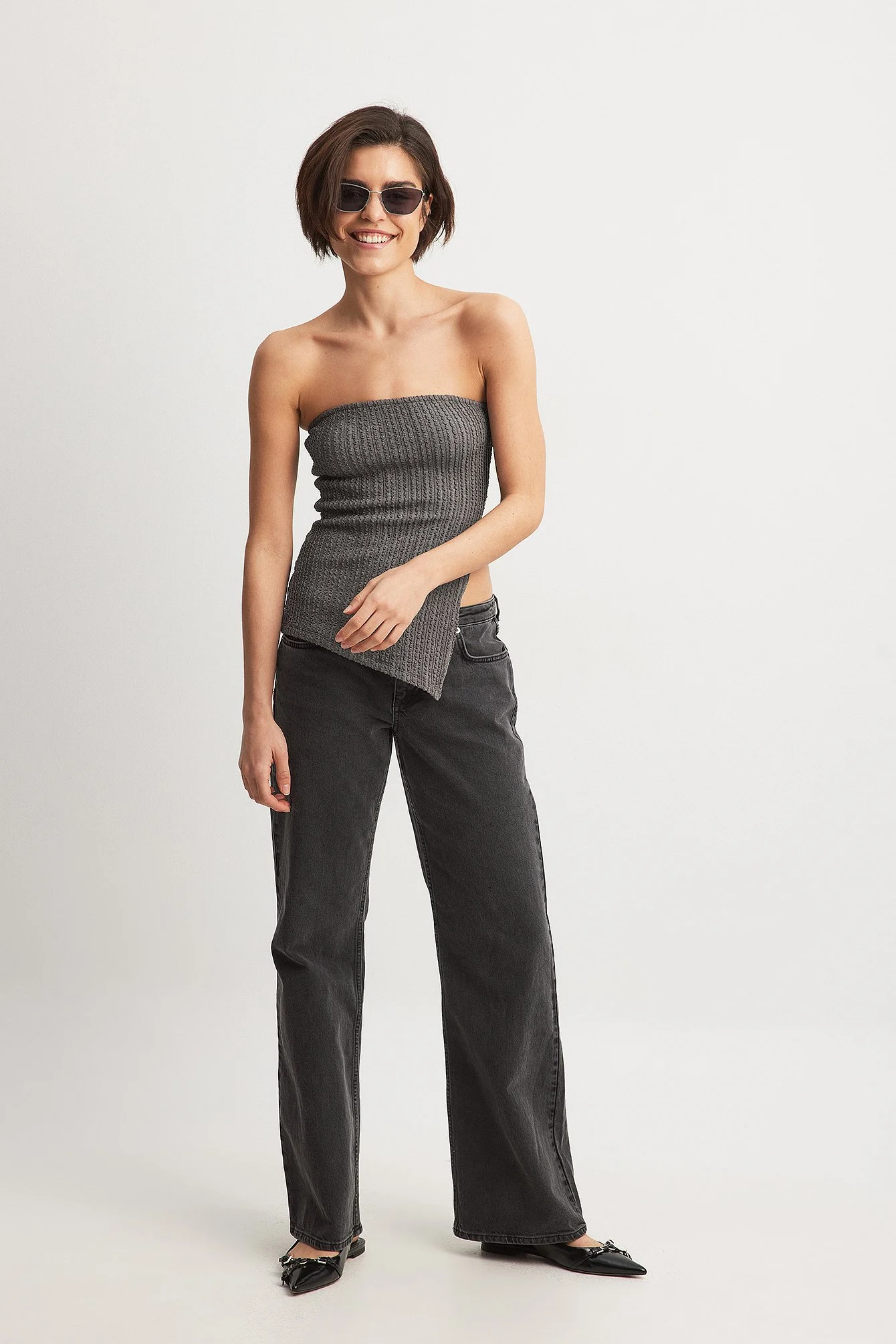 Strukturiertes Tube-Top mit Seitenschlitz