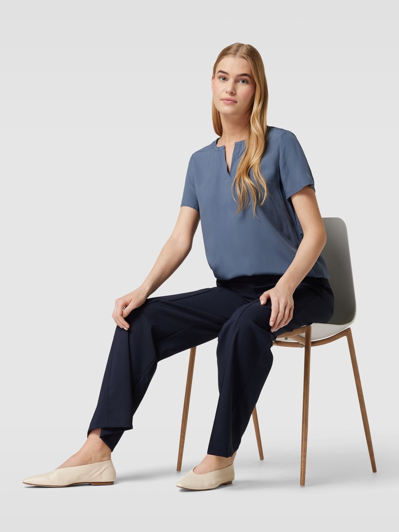 Blusenshirt mit V-Ausschnitt in graphit