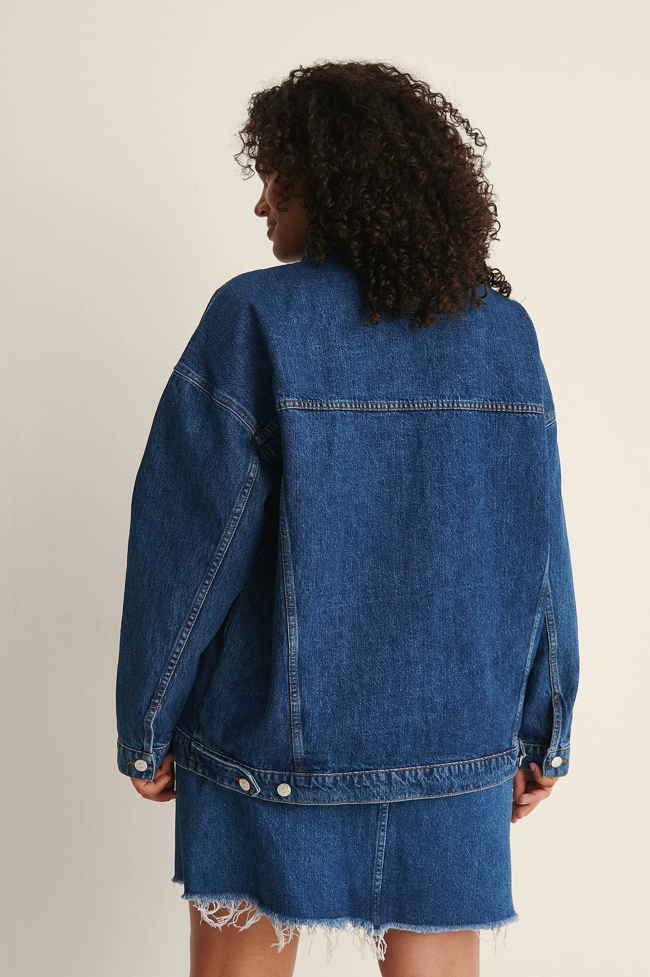 Übergroße Jeansjacke