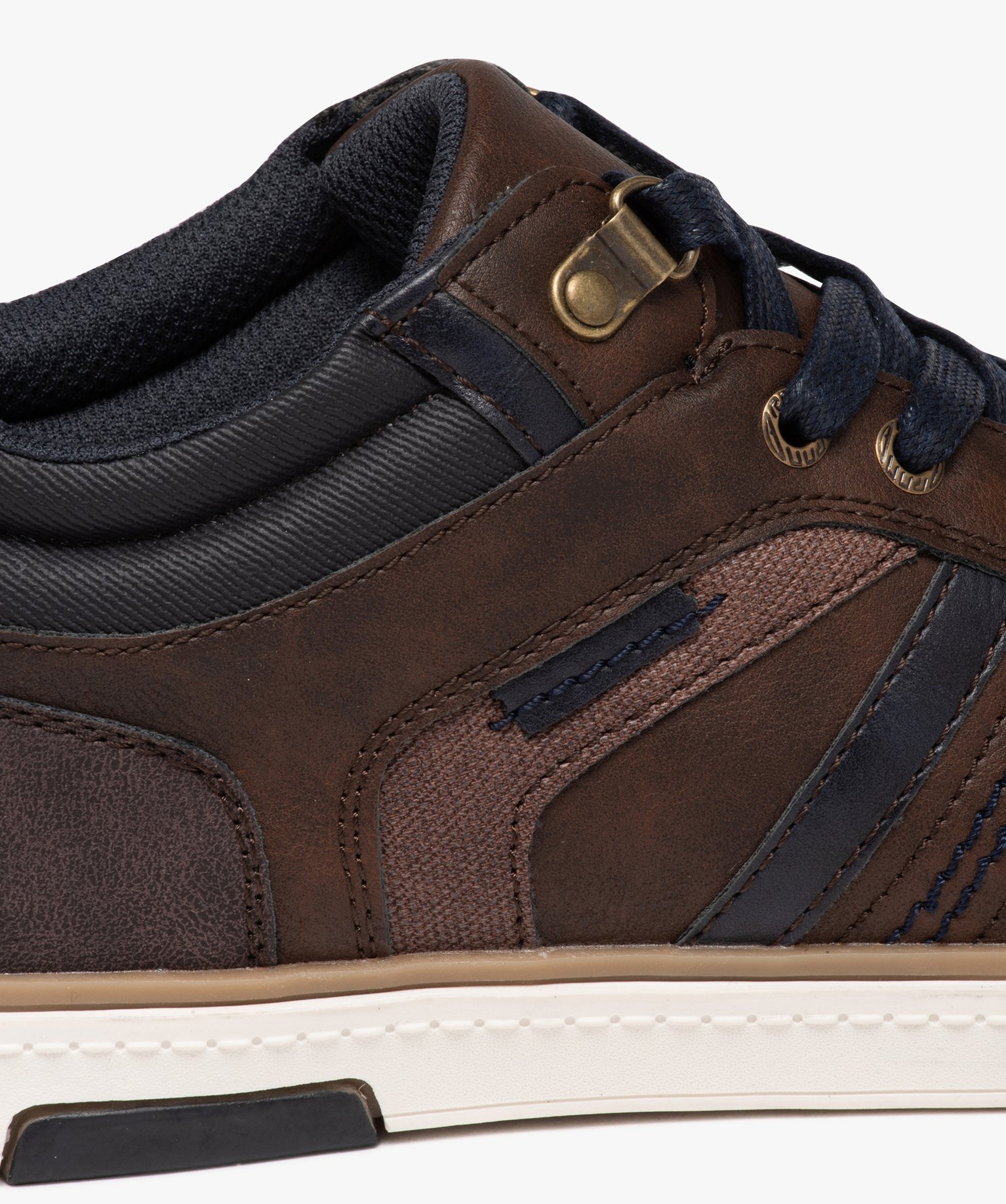 Baskets homme bicolores style casual à lacets cirés marron | GEMO