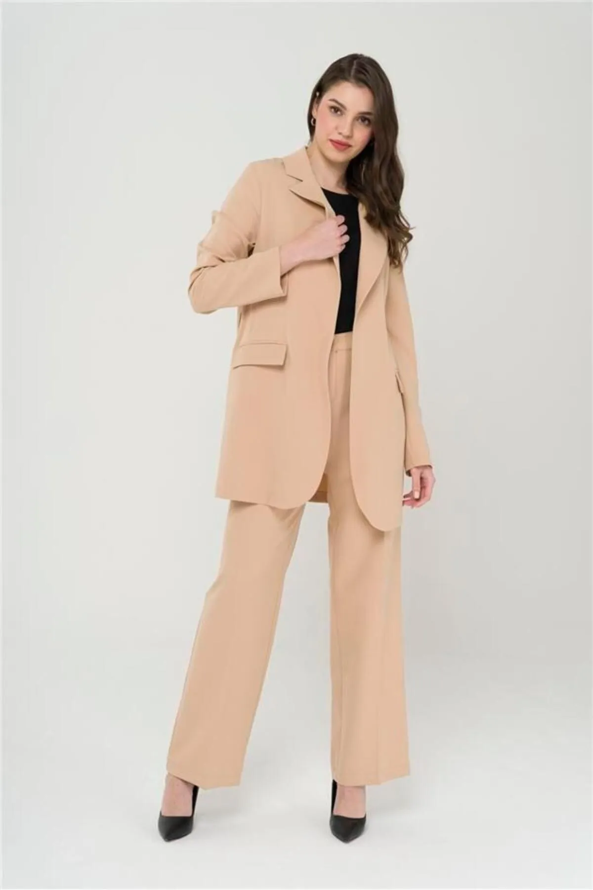 Olcay  Gürteldetaillierte, ungefütterte Jacke, Hose, Anzug A.kamel 9214