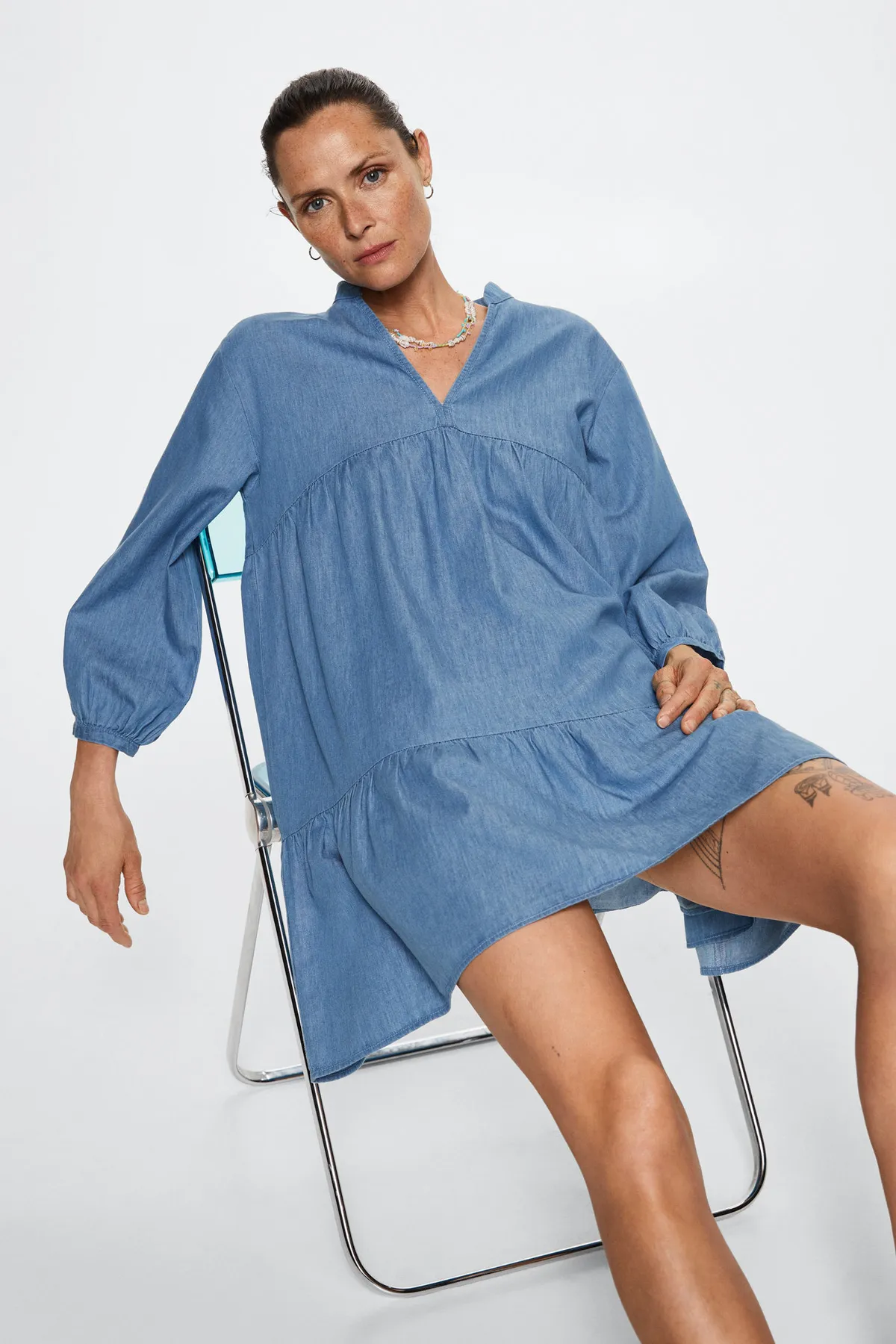 MANGO  37001220 Kleider und Overalls Mittelblau