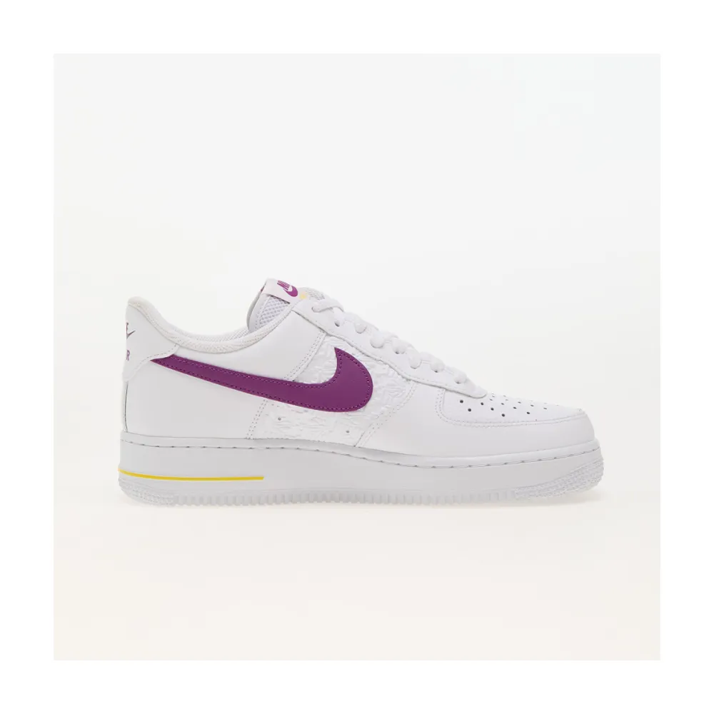 Nike Air Force 1 07 FJ4209-100 / weiss