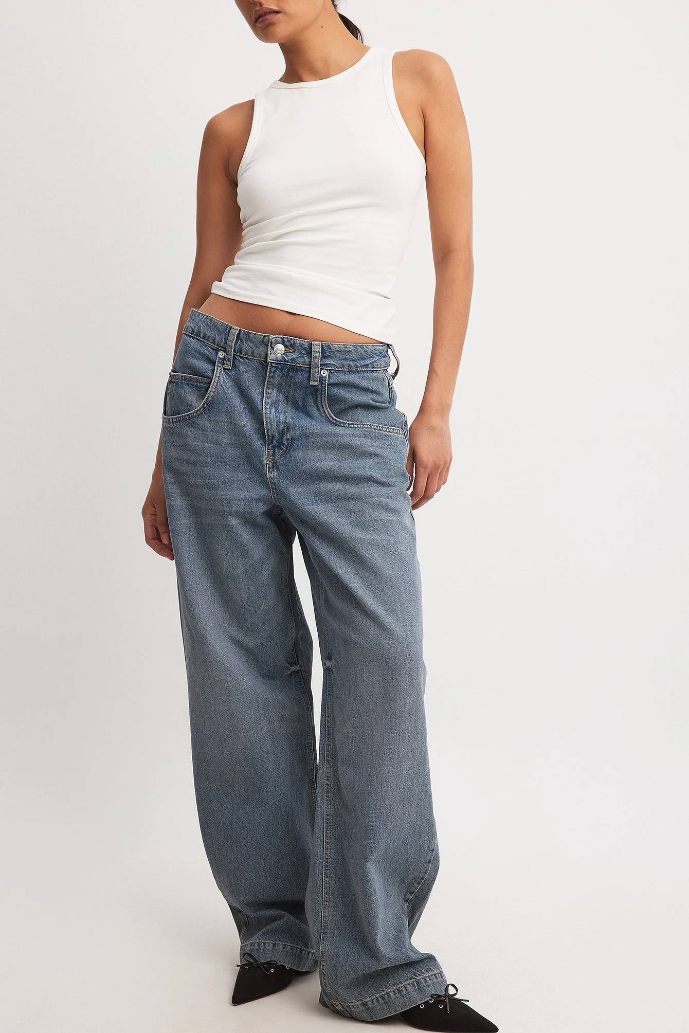 Lockere Jeans mit Taschendetail