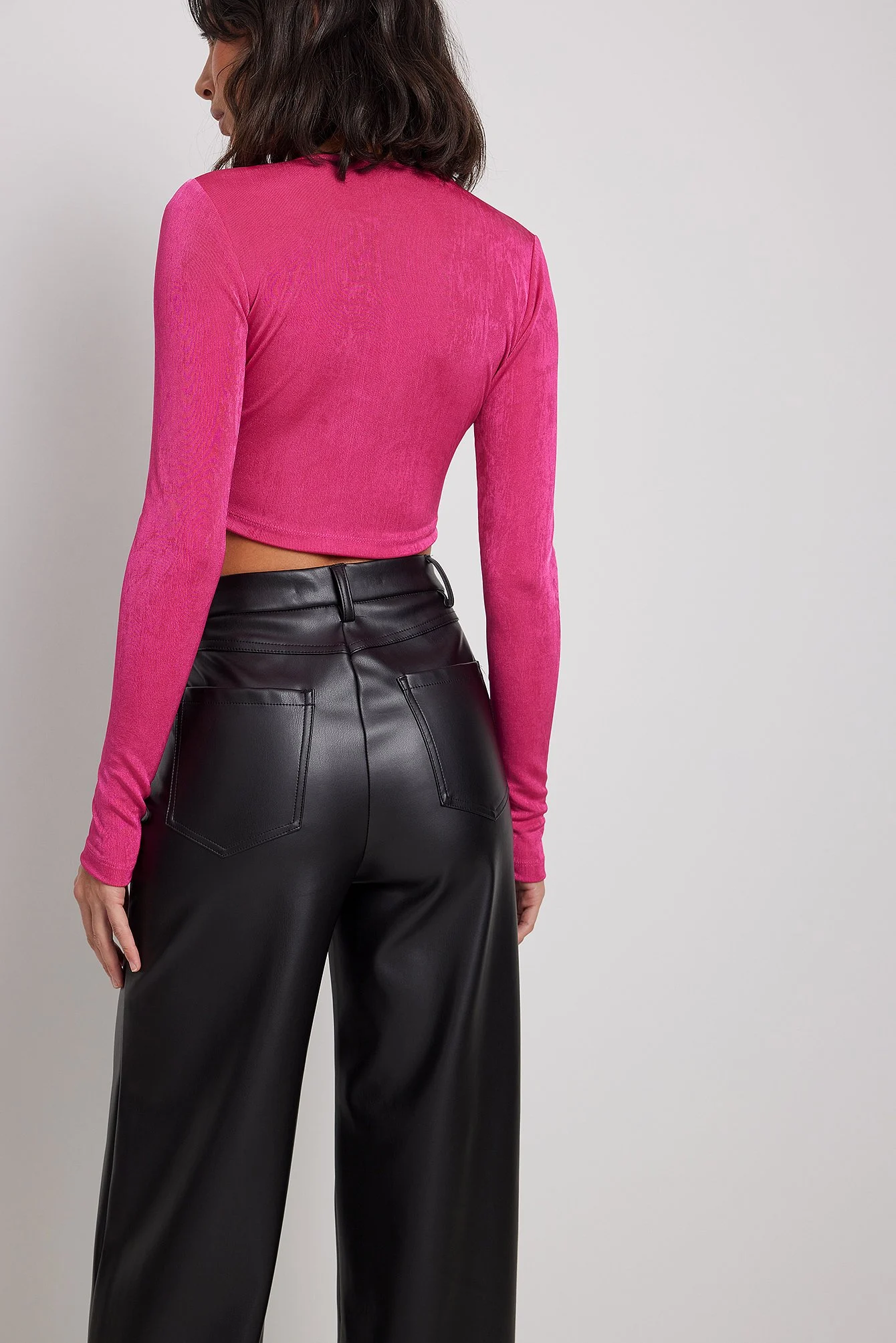 Keyhole-Top mit Twist-Detail