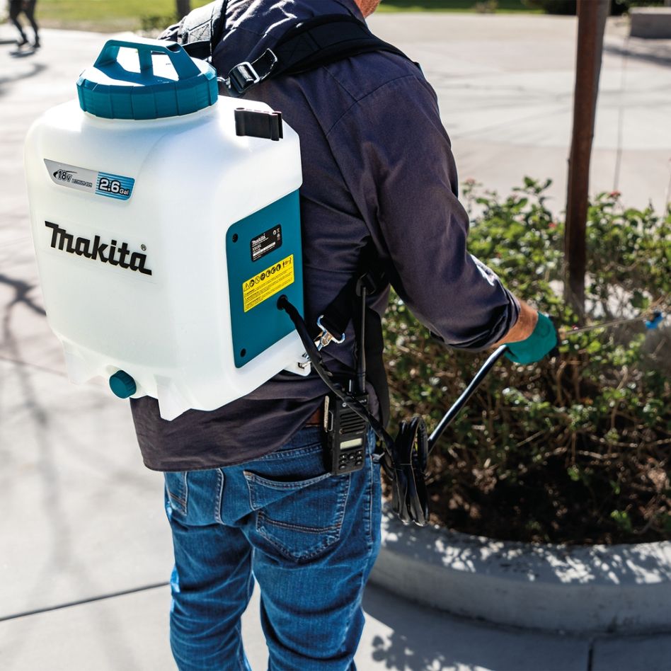 Pulvérisateur à pression dorsal sans fil Makita DUS108Z, 10 litres, 18 volts (batteries et chargeur non inclus).