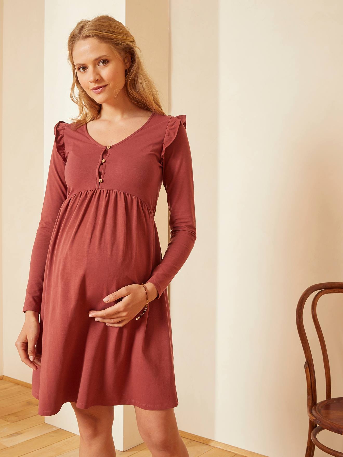 Robe courte en maille grossesse et allaitement noir fonce uni
