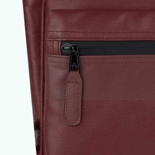 Explorer Medium Backpack Perth burgundy