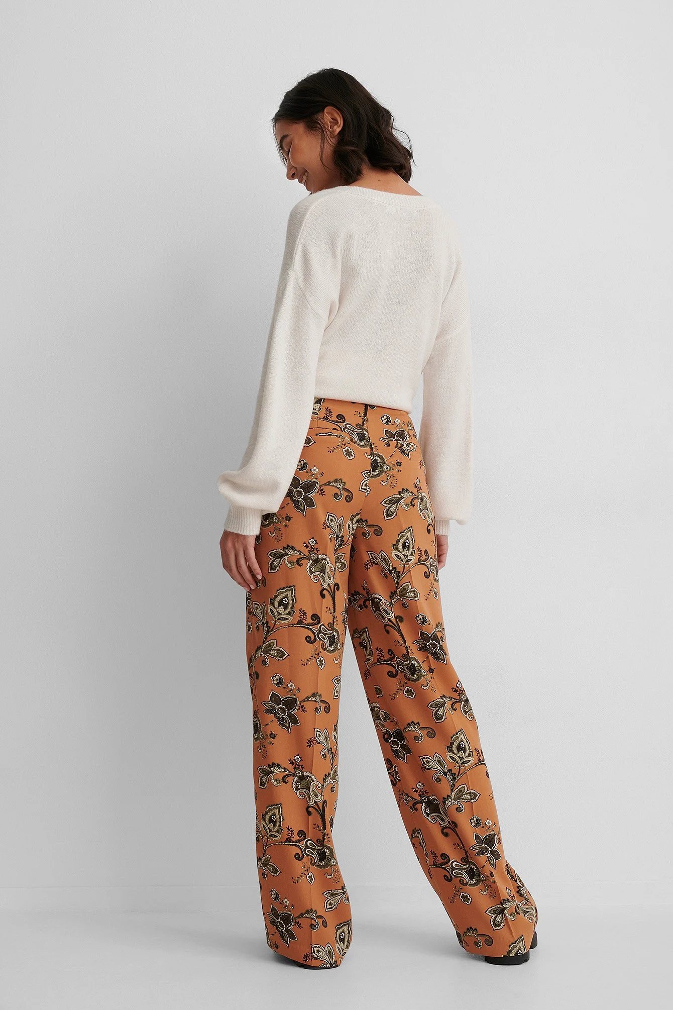 Recycelte Anzughose mit hoher Taille