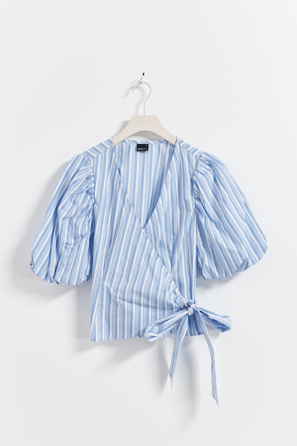 Wrap top