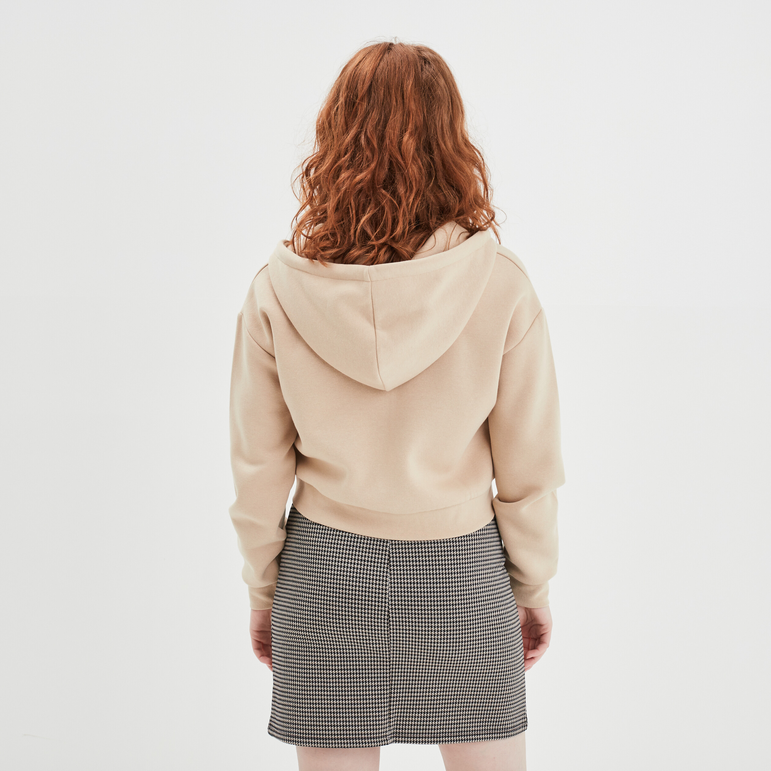 Sweat zippé à capuche court sable femme | La Halle