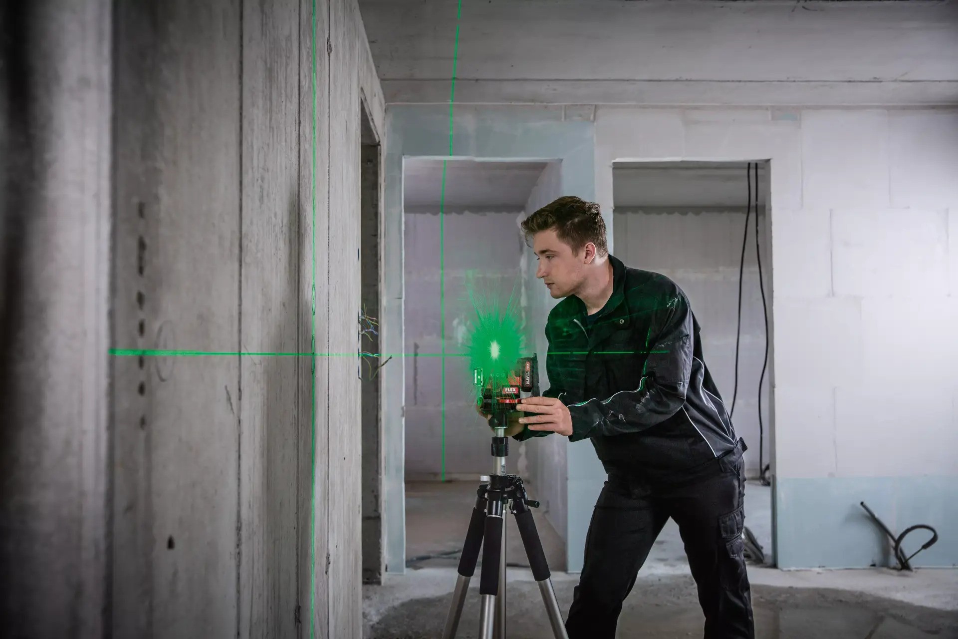 Flex-tools 532862 ALC 3/360-G/R 10.8 Σετ λέιζερ διασταυρούμενων γραμμών 360° με λειτουργία δέκτη 12V 2.5Ah Li-Ion σε L-Boxx + τρίποδο LKS 75-170