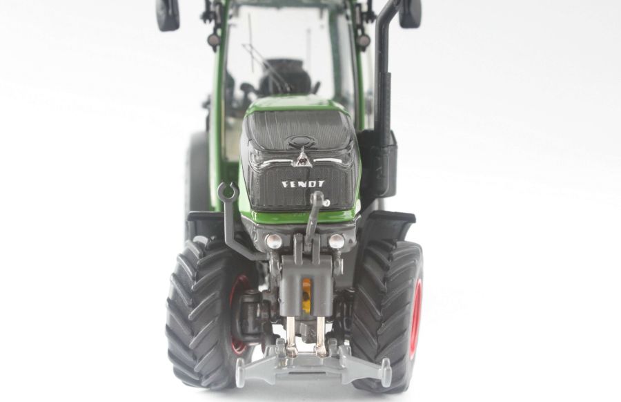 Fendt 211 V Vario (1:32) - Special Fendt Edition