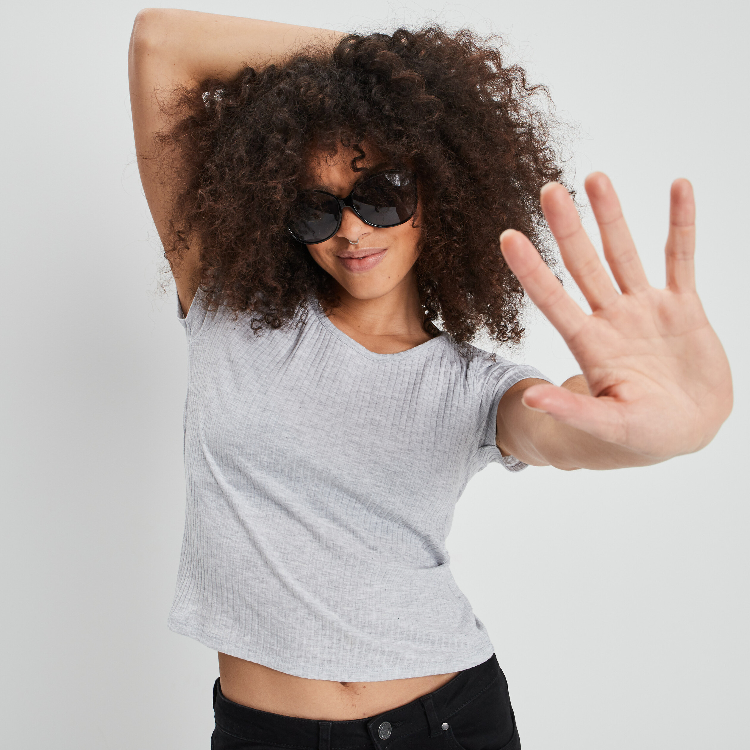 T-shirt manches courtes côtelé gris clair femme | La Halle