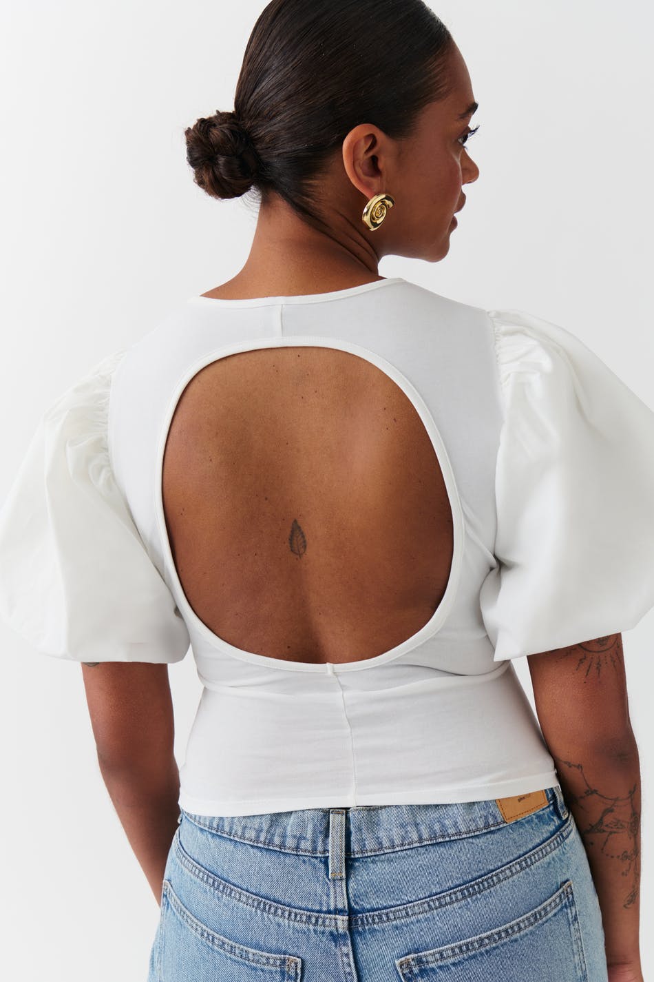Balloon sleeve top