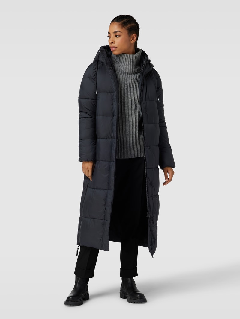 Steppmantel mit Kapuze Modell 'LAMERA' in schwarz