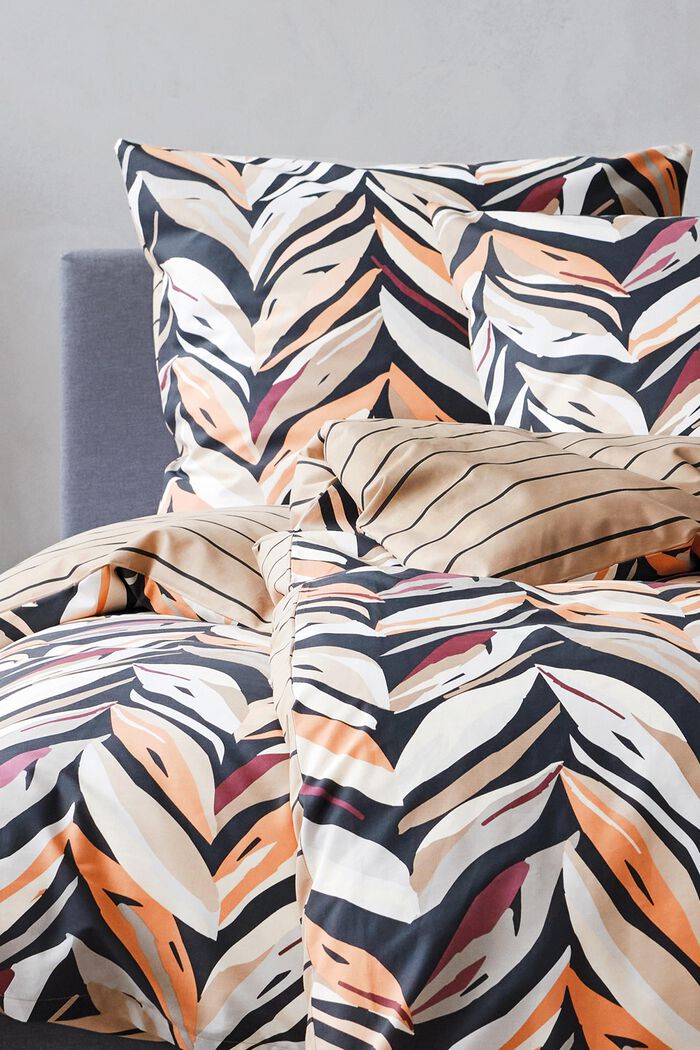 Satin-Bettwäsche mit floralem Motiv und Streifen