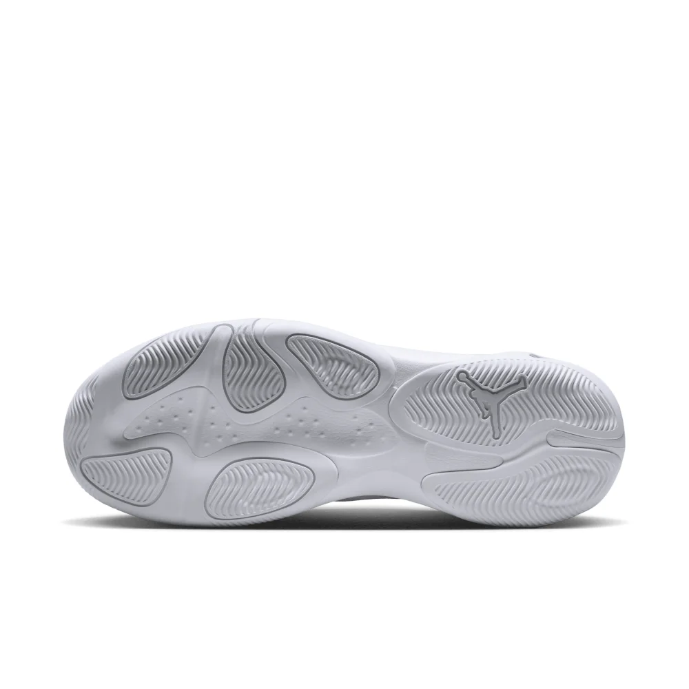 NIKE JORDAN Max Aura 4 DN3687-101 / weiss