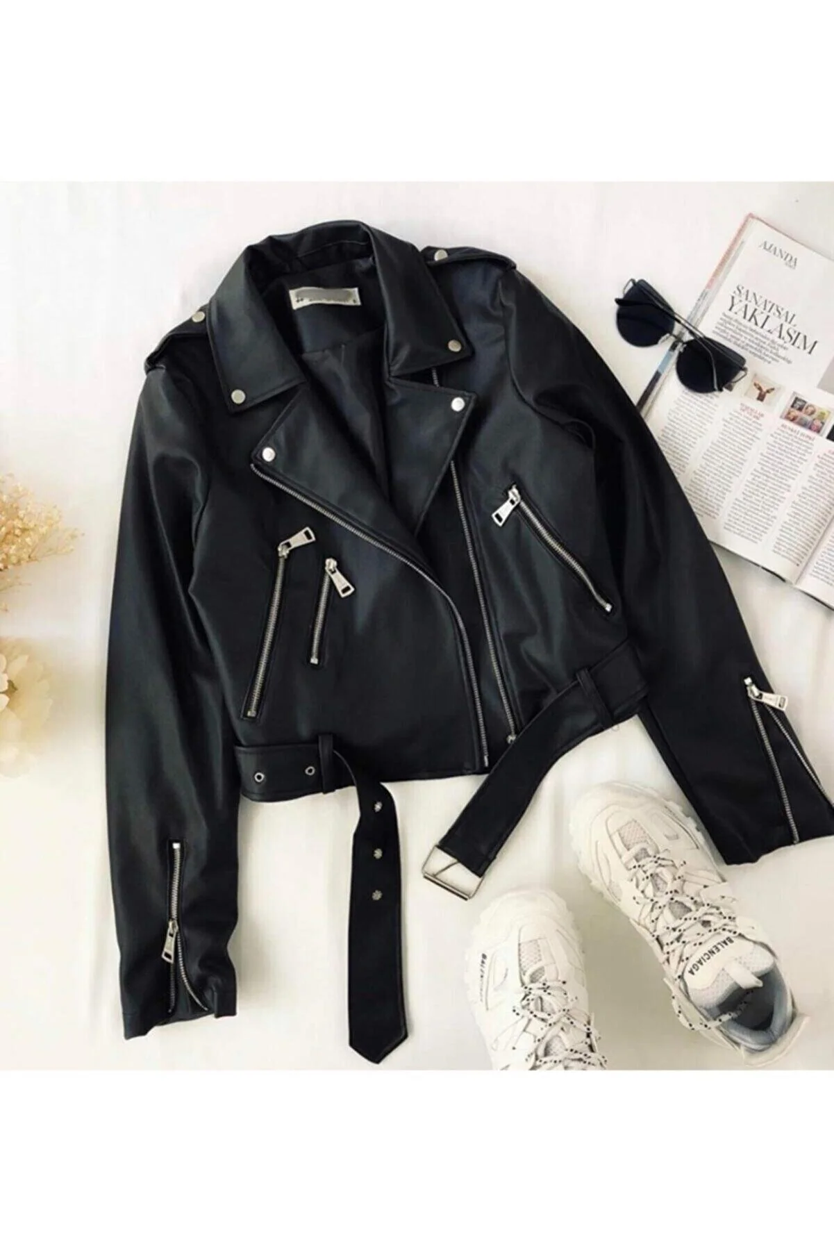 IŞILDA FASHION  Schwarze Ledermanteljacke für Damen mit Gürtel