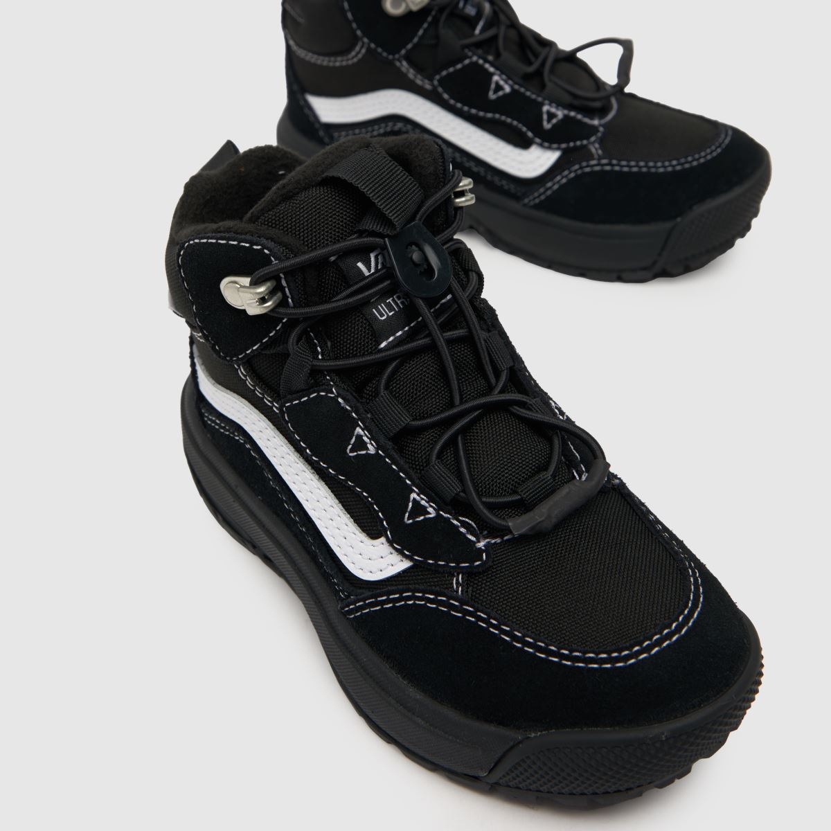 Vans svarta och vita ultrarange hi mte-1 pojkar junior träningsskor