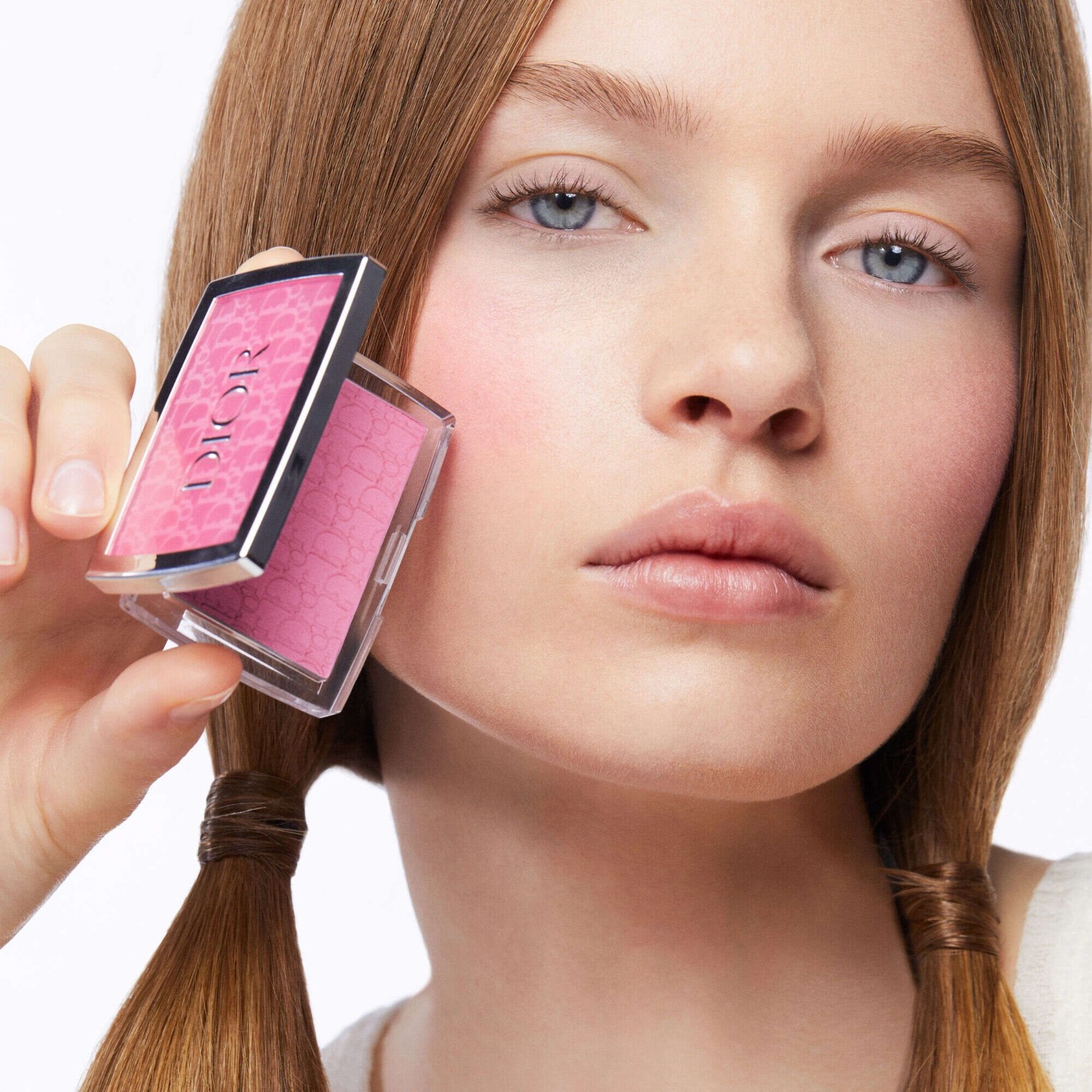 DIOR Rosy Glow pirosító - Természetes ragyogás - Egészséges ragyogás