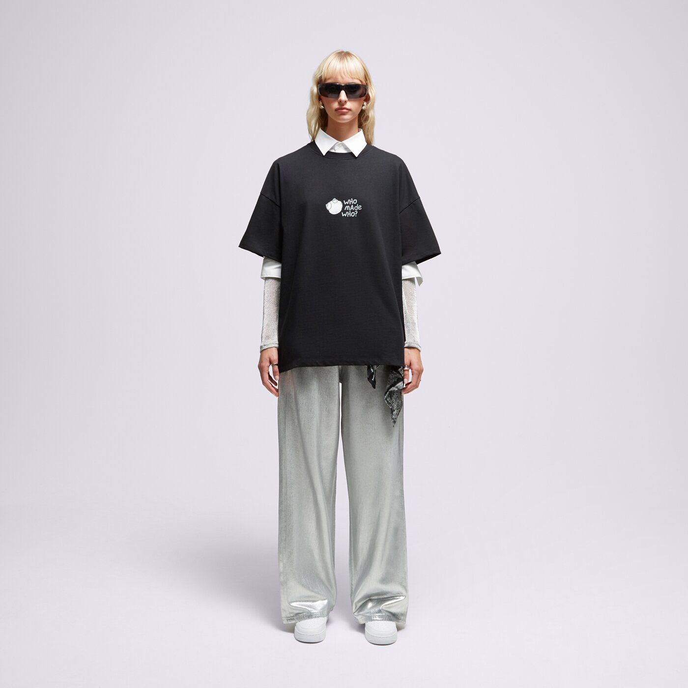 S.NOW JOB SIZEER T SHIRT “WHO MADE WHO”-BLACK Schwarz