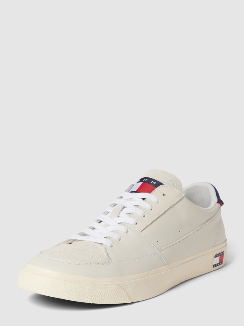Sneaker aus Leder-Mix mit Label-Detail Modell 'VULCANCIZE' in offwhite