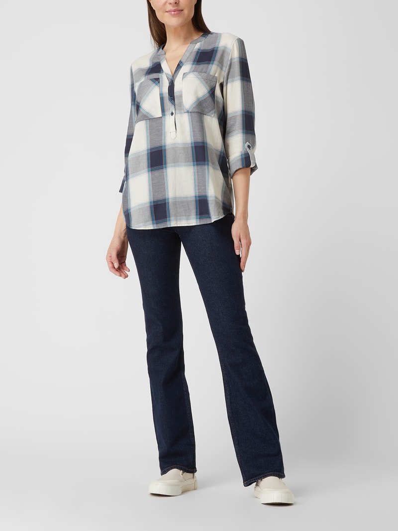 Bootcut Jeans mit Stretch-Anteil in dunkelblau