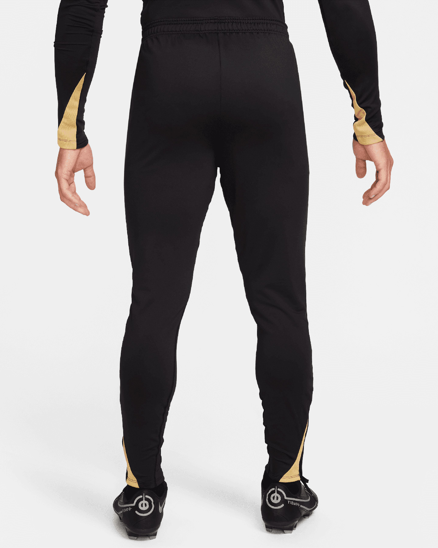 Futbalové šortky Nike Strike Dri Fit M FN2405-011