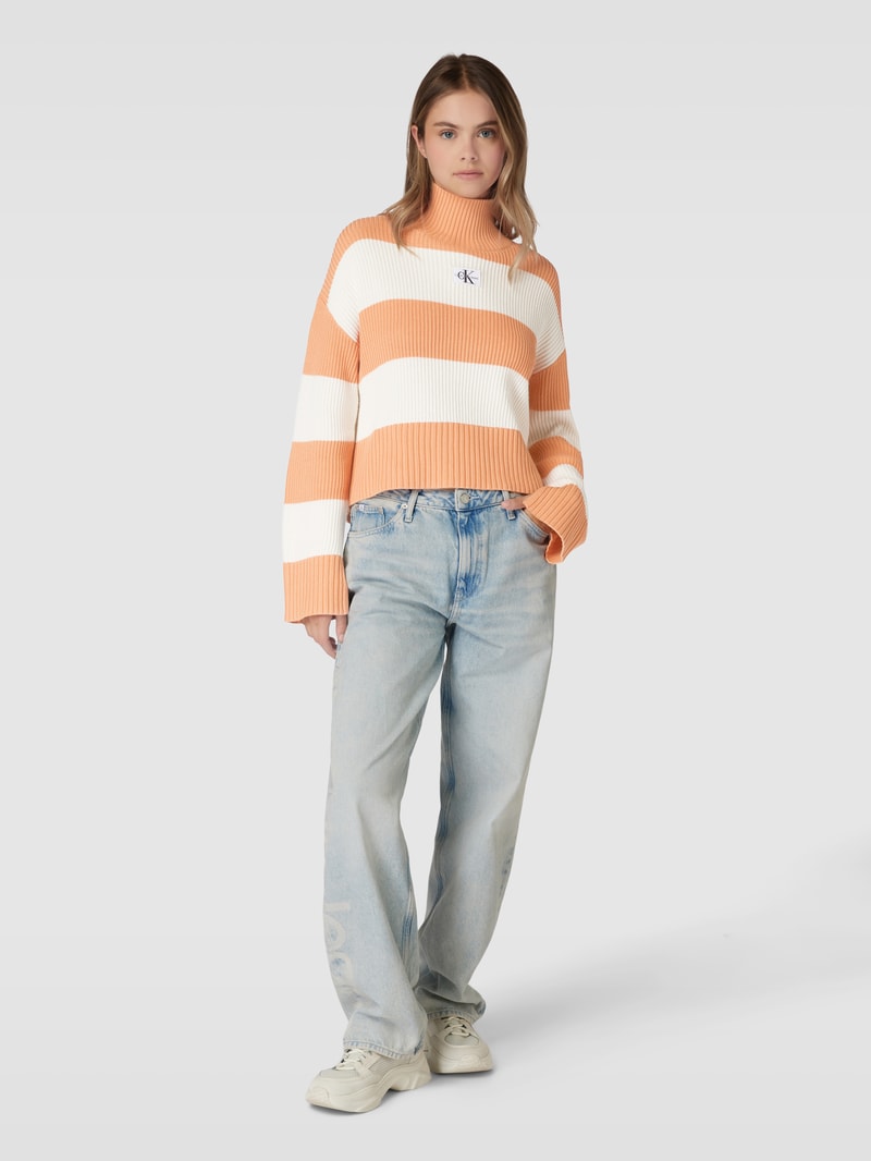 Rollkragenpullover mit Blockstreifen Modell 'CHUNKY' in orange