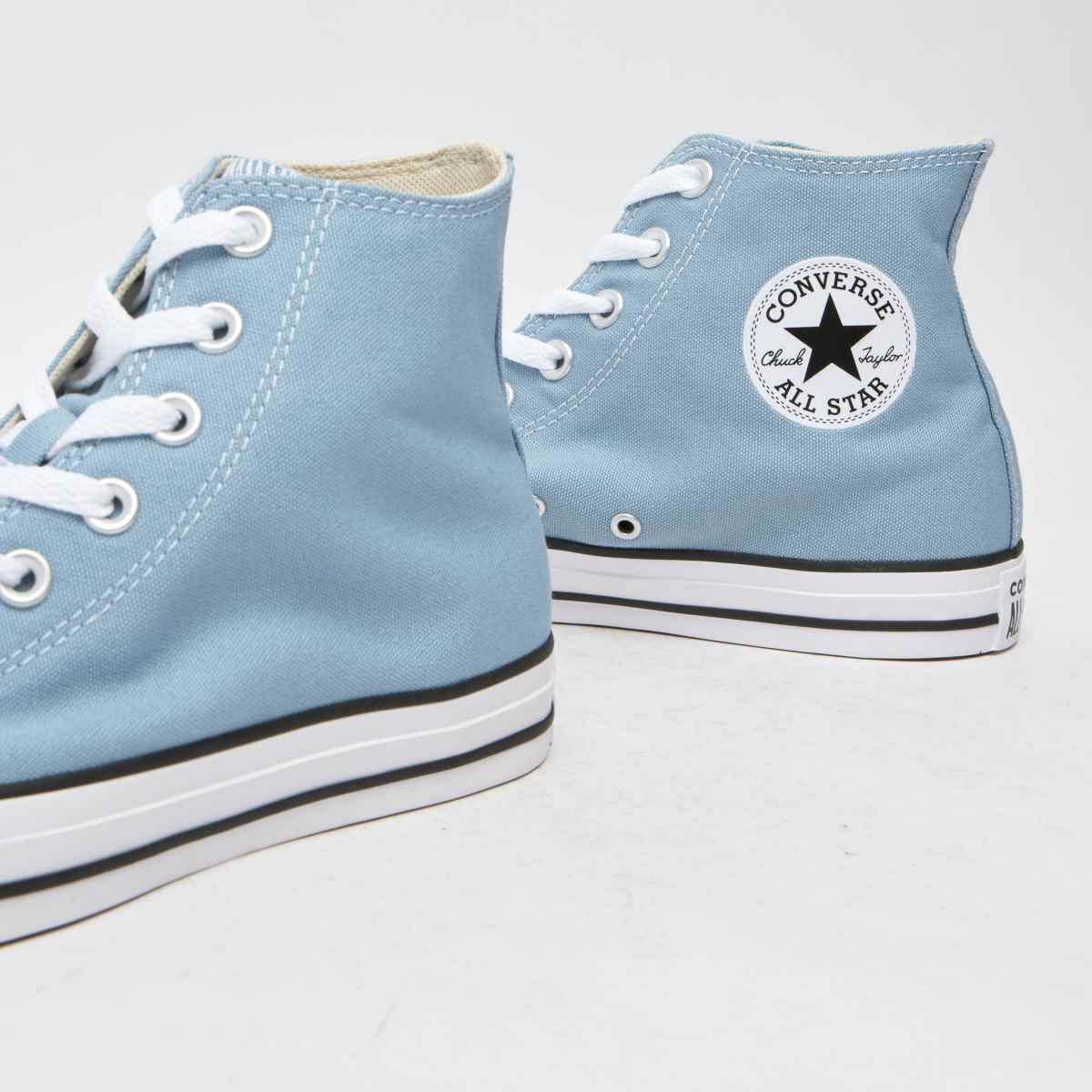 Converse All Star – Ljusblå höga sneakers