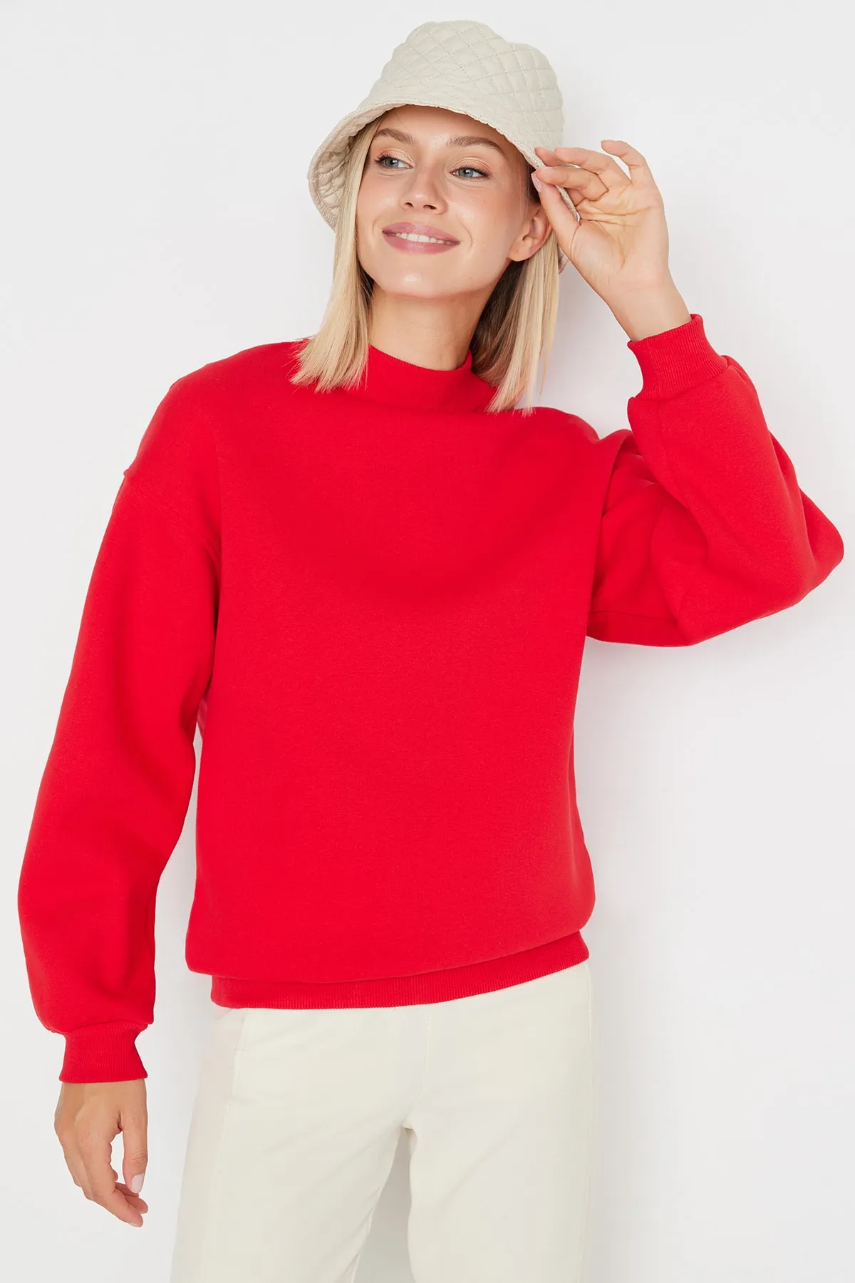 Trendyol Collection  Roter dicker Fleece-Innenstoff mit Stehkragen, entspannte/bequeme Passform, Strick-Sweatshirt TWOAW20SW0584