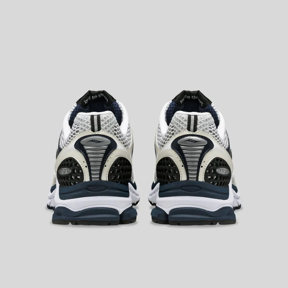 Saucony ProGrid Triumph 4 S70704-12 / weiss