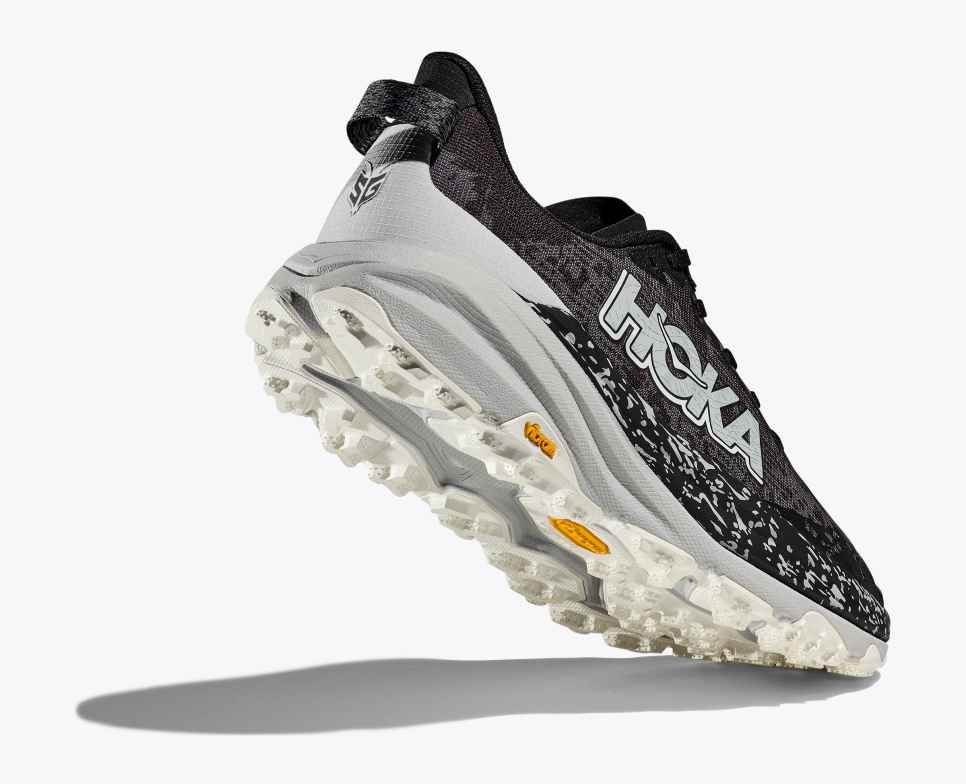 Speedgoat 6 Black / Stardust