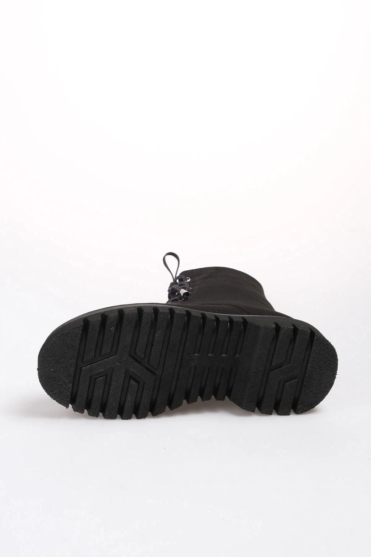 Mio Gusto  Alex Schwarze Wildleder-Damenstiefel zum Schnüren und Reißverschluss mit dicken Sohlen