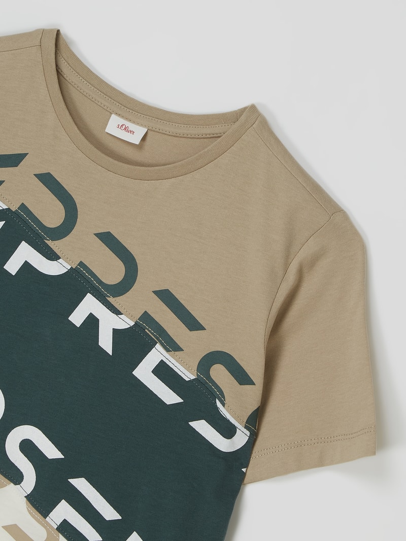 T-Shirt mit Print in camel