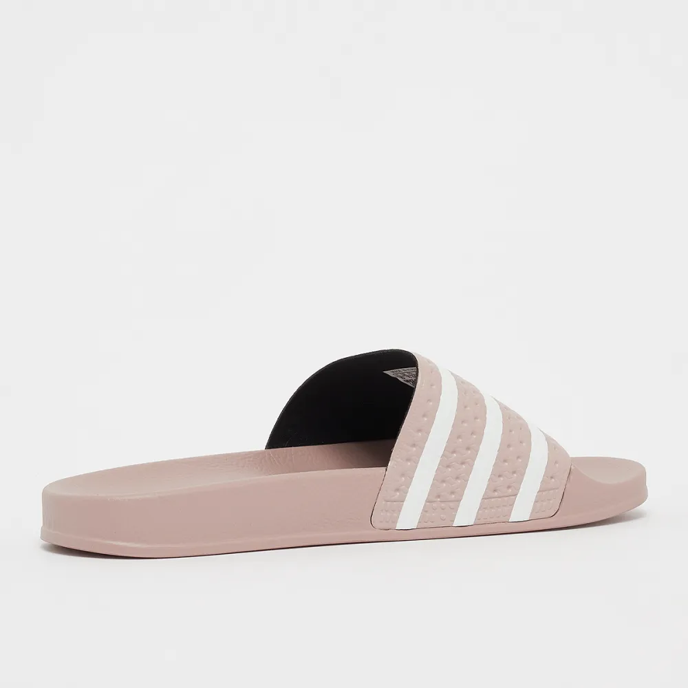 adidas adilette Badelatschen IG0487 / braun