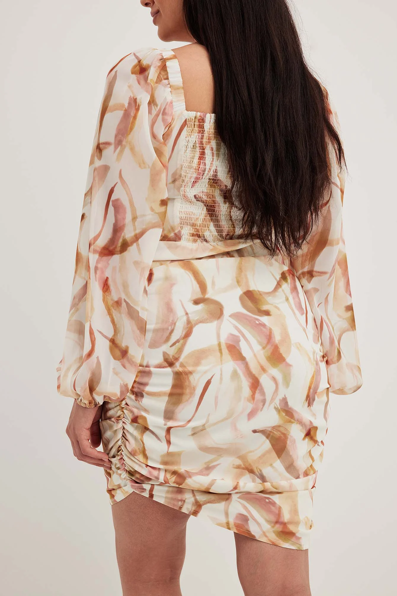 Chiffon-Minikleid mit Kordelzug