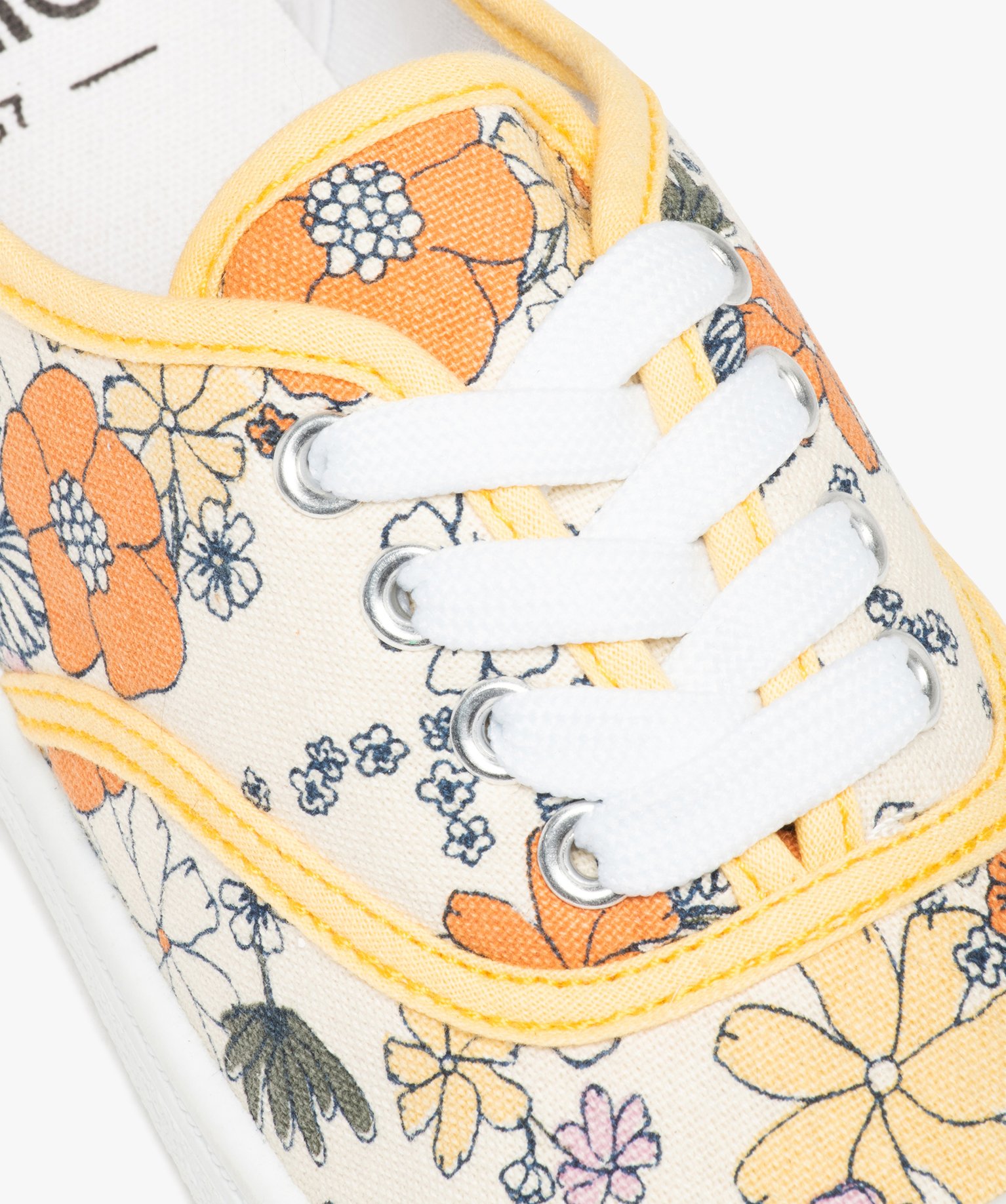 Baskets femme en toile à bout renforcé beige | GEMO