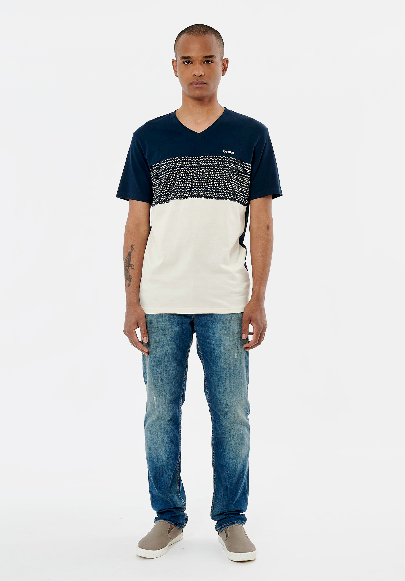 TEBA   T-shirt bleu marine et ecru homme 100% coton