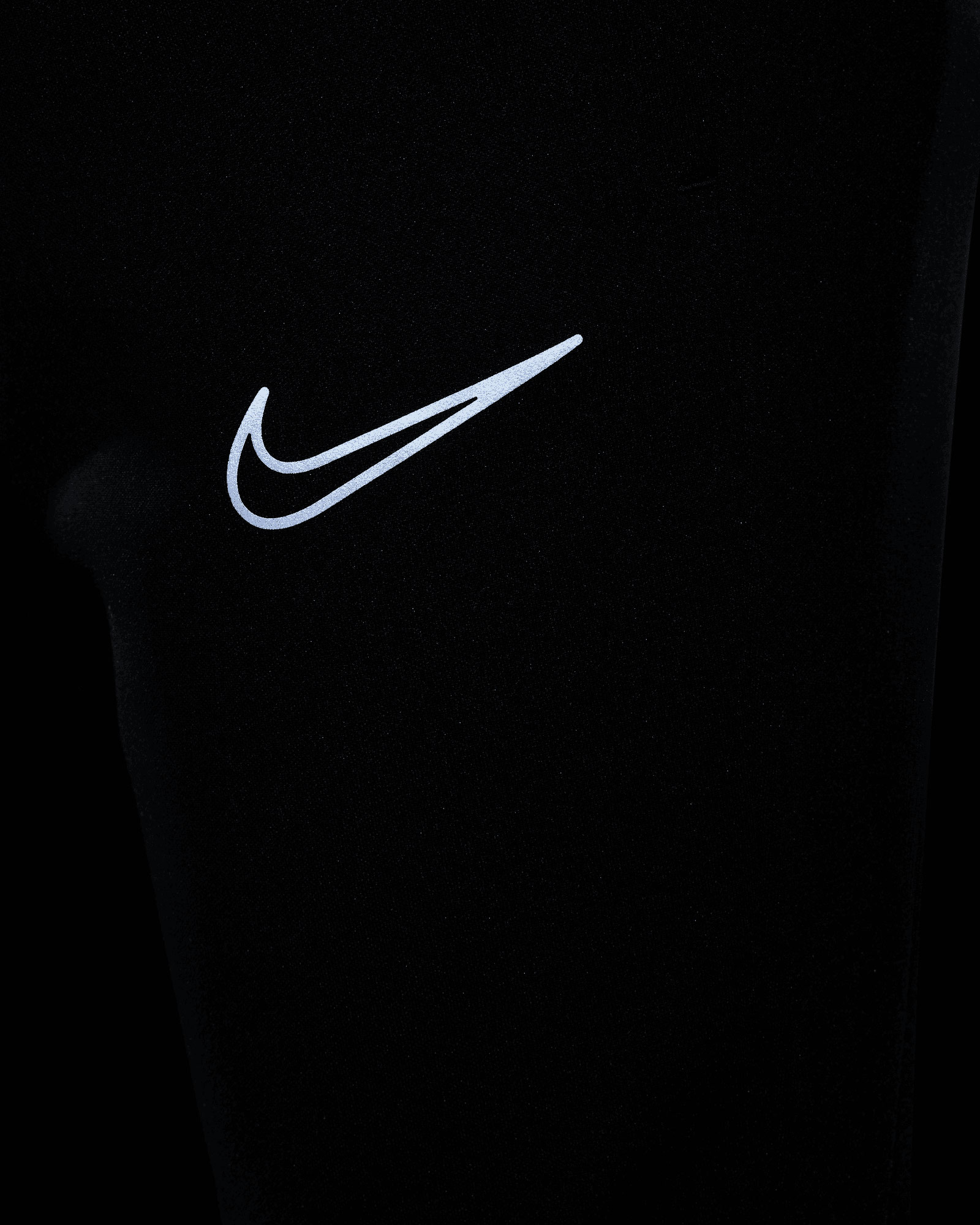 Futbalové šortky Nike Academy Jr FJ6182-013
