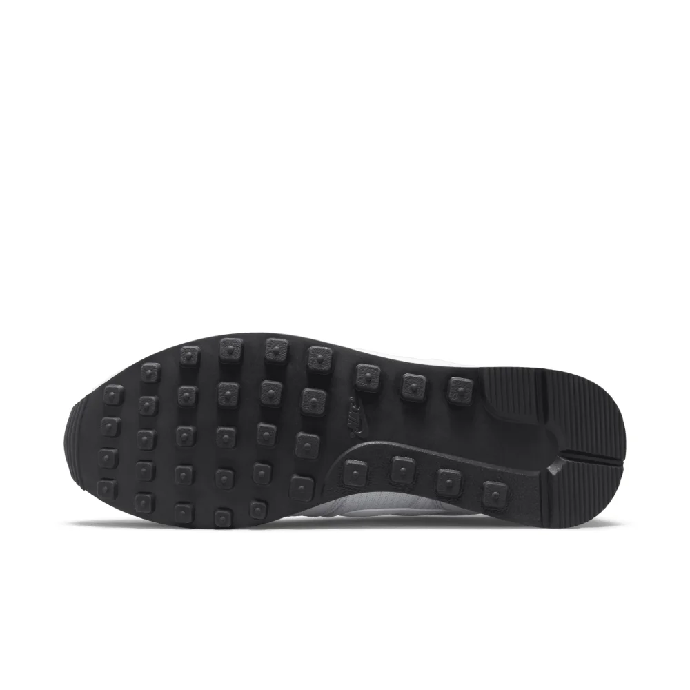 Nike Internationalist DR7886-002 / grau