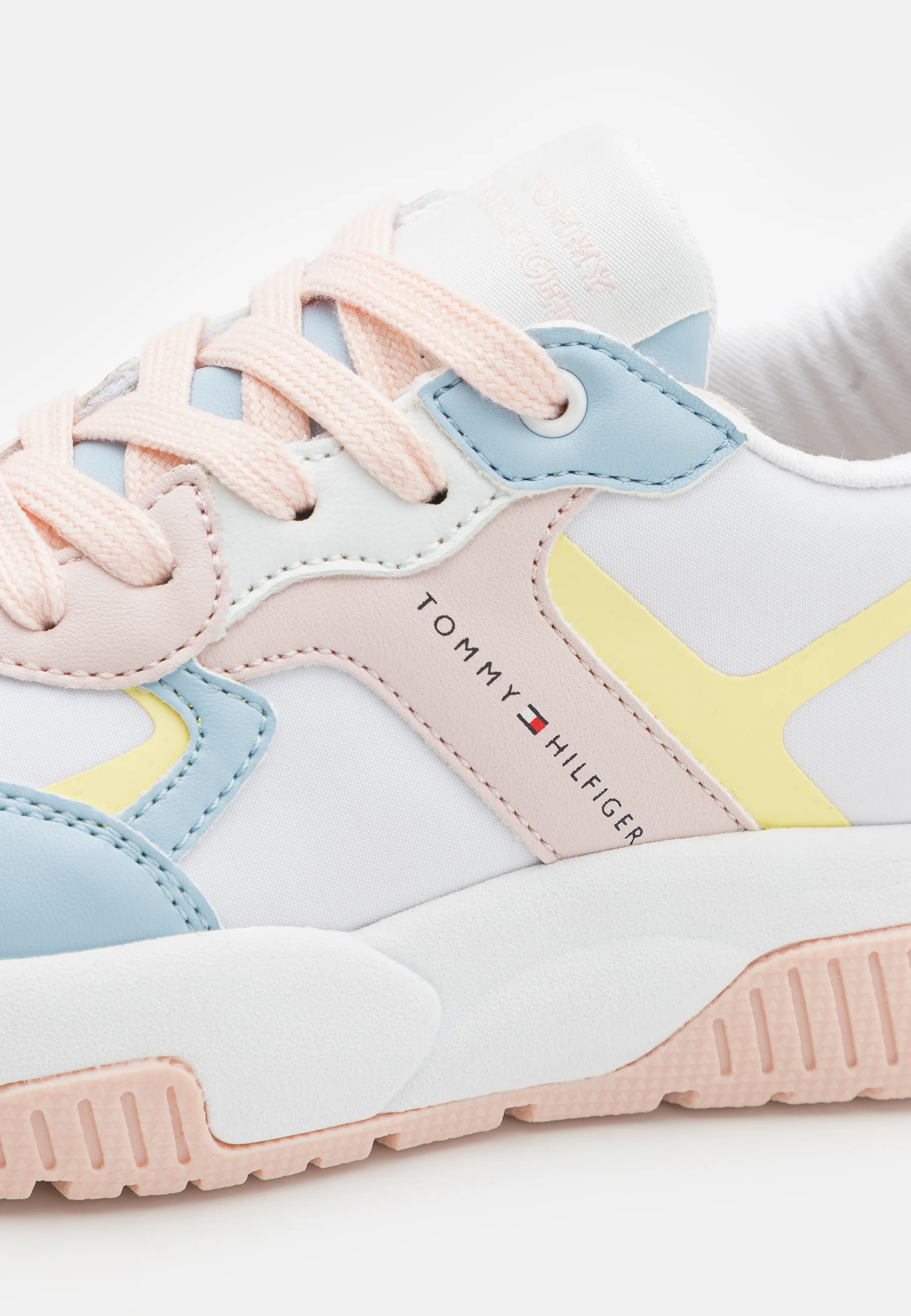 Tommy Hilfiger DAPHNE UNISEX - Zapatillas bajas