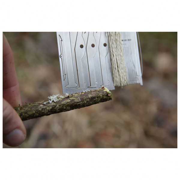 Bushcraft Essentials - Joe Vogel's Survivalkarte - Multi-Tool