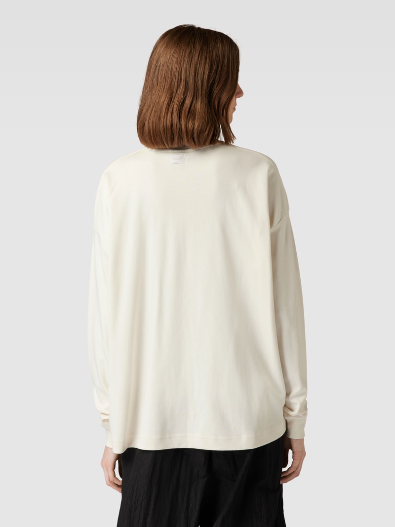 Oversized Longsleeve mit Rundhalsausschnitt in offwhite