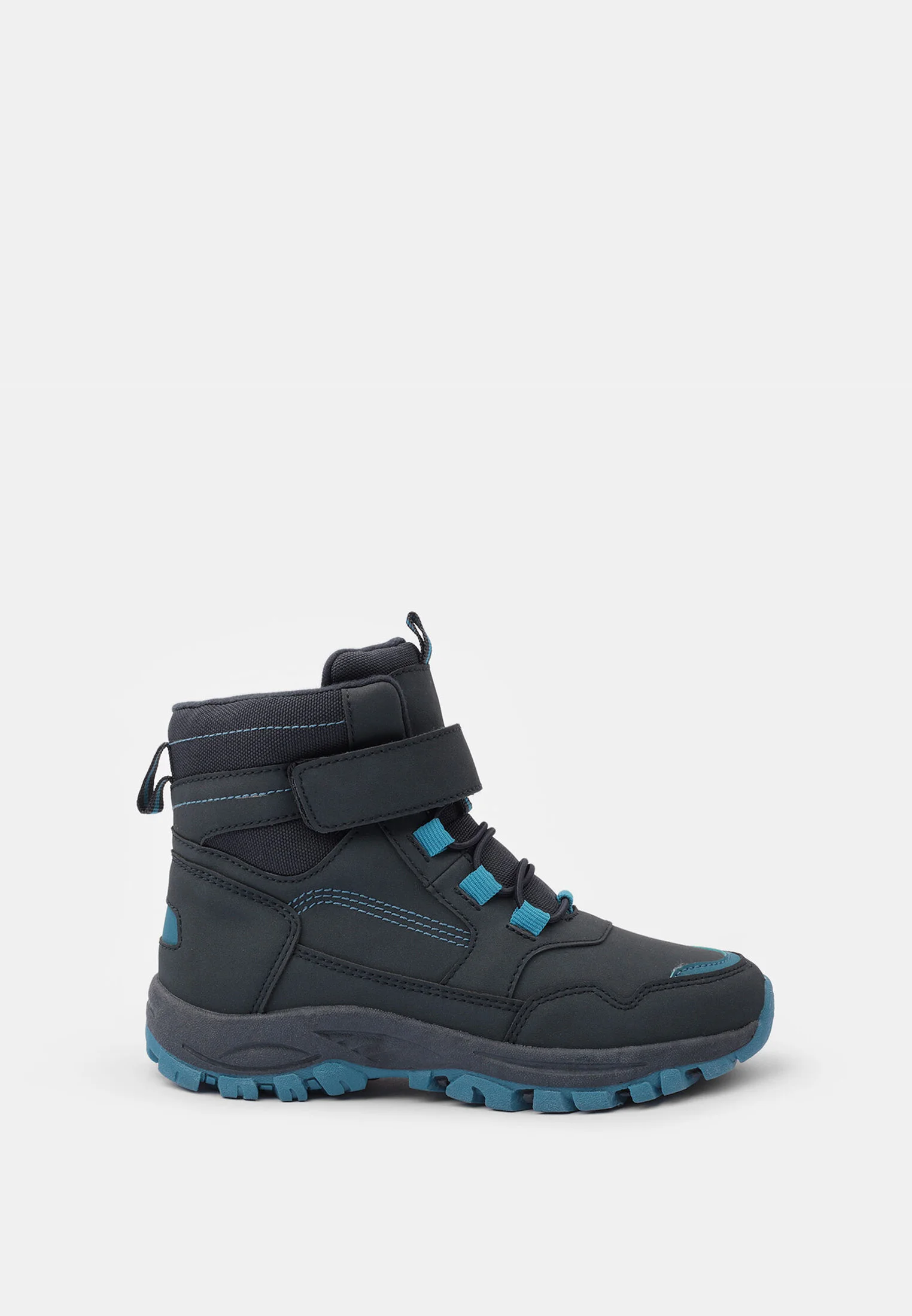 Botines con cordones Bata