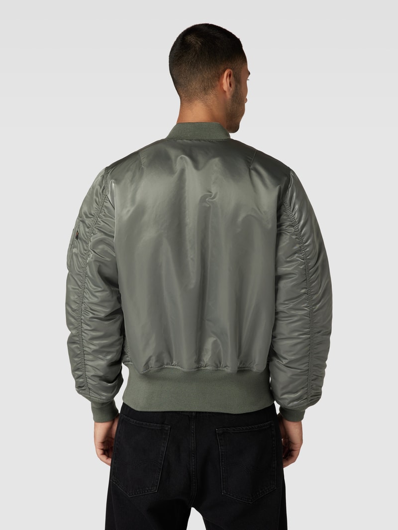 Bomberjacke mit Label-Detail in olivgrün