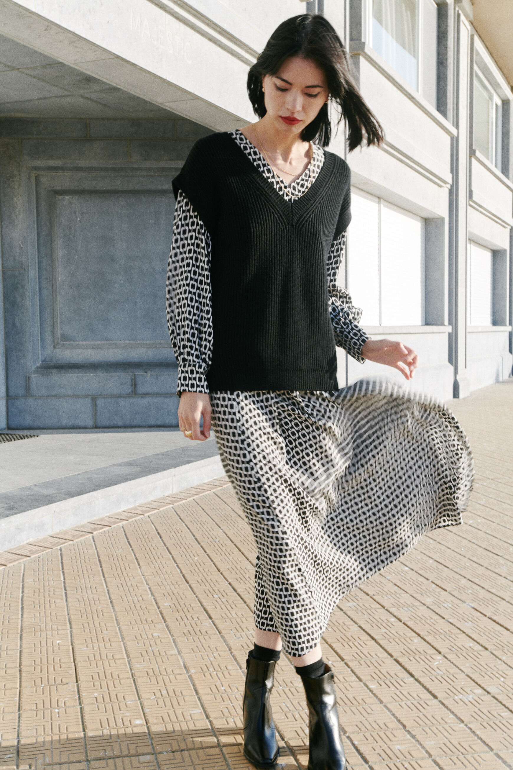 Pull mcurt noir femme