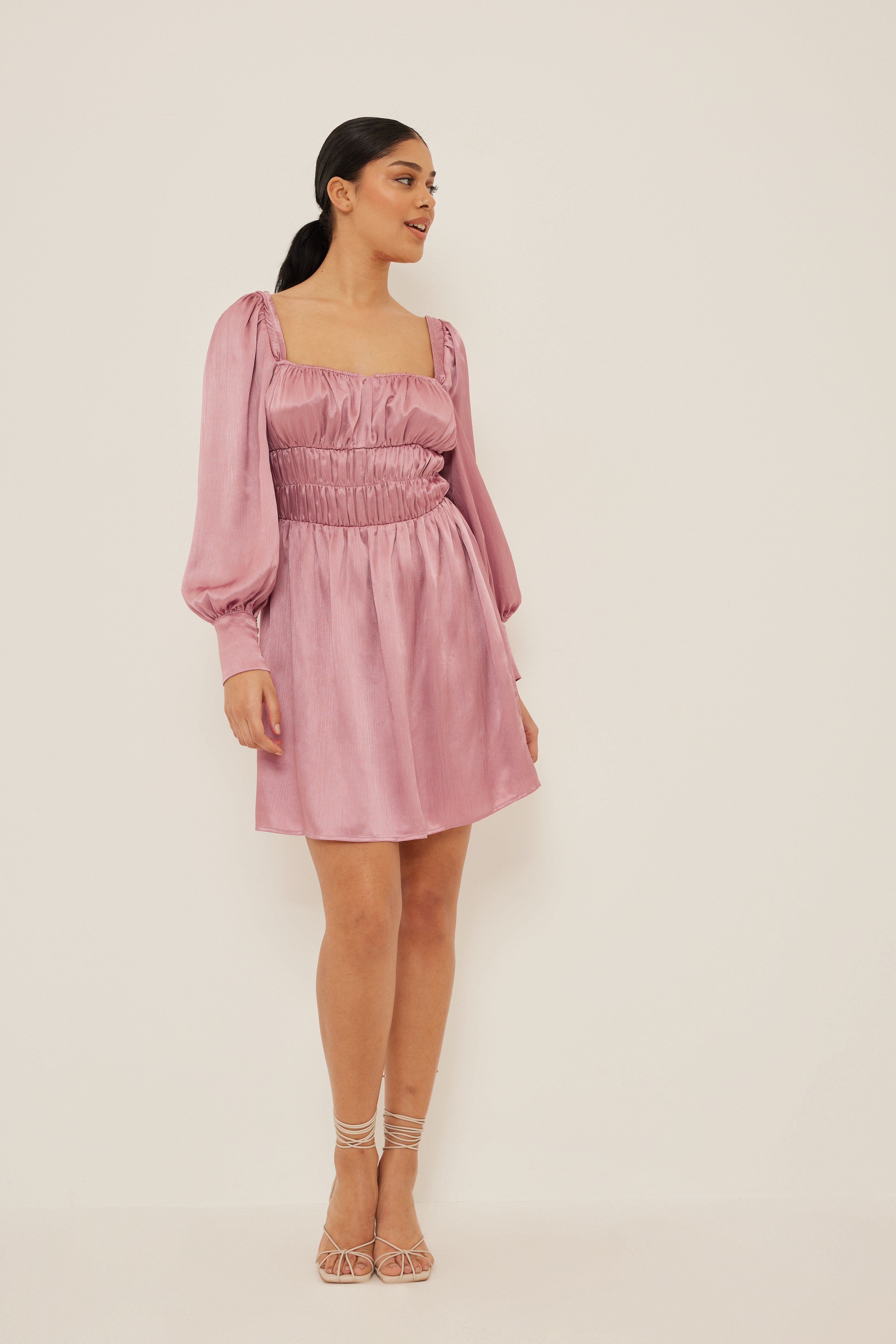 Satin Minikleid