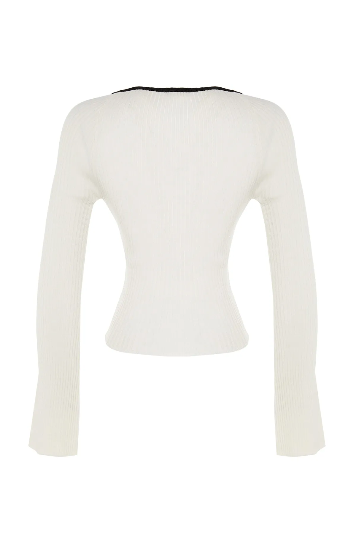 Trendyol Collection  Ecrufarbener Strickpullover mit Kragendetail TWOAW24KZ00305
